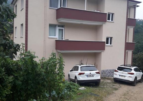 Akcaabat Apartment | Family-Friendly Memiş Apartmanı: Your Ideal Getaway