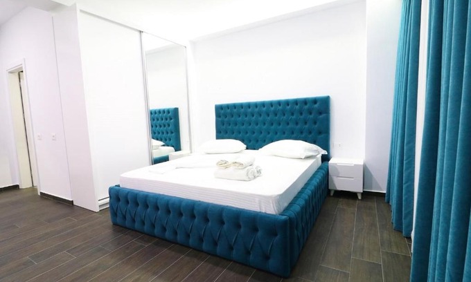 Borsh Hotel | Top-Rated Memi Hotel: Family-Friendly Getaway Awaits