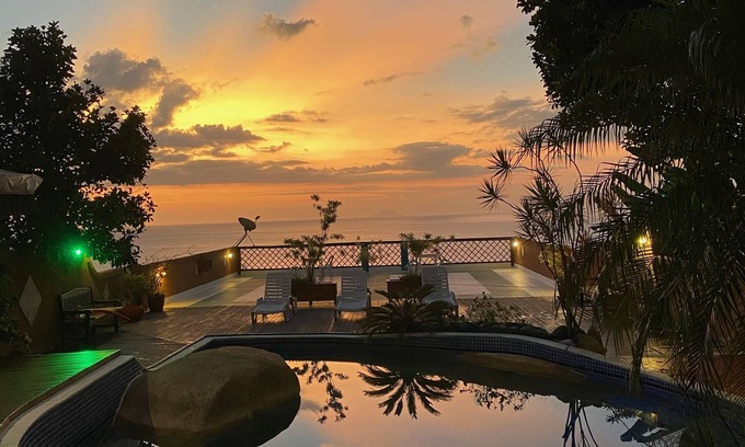 Praia de Itapecerica Hotel | Guest Rated 9.4: Memorial Ilhabela Residencial with Pool