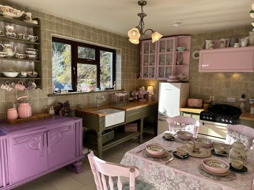 Carlingford Villa | Experience Unforgettable Stays at Memory Lane Farmhouse
