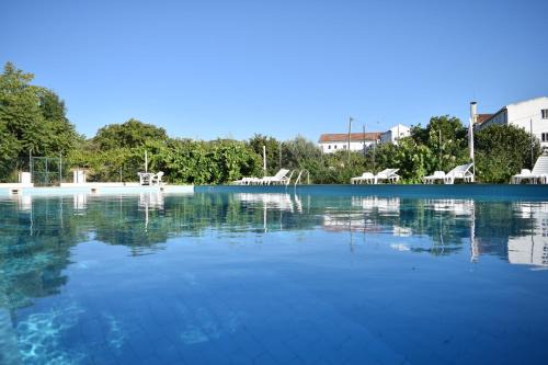 Santiago Maior Apartment | Discover MemSoares Country House: Relax by the Oceanfront