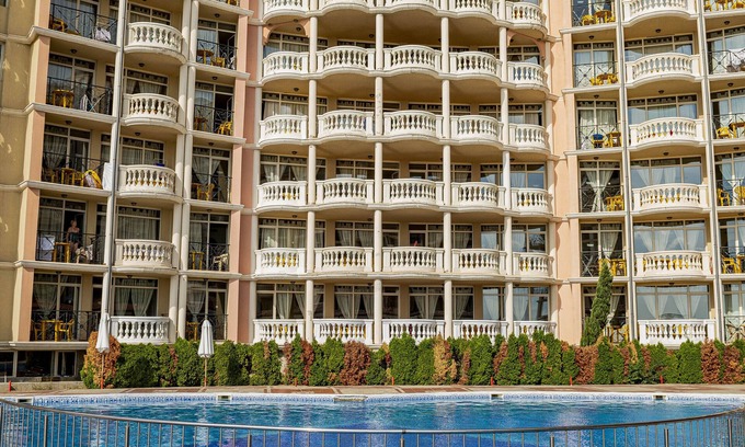 Elenite Apartment | MENADA Andalucia: Oceanfront Apartment with Scenic Sea Views