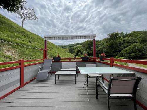 Uhart-Cize House | Family-Friendly Retreat at Mendi Beheria Bi