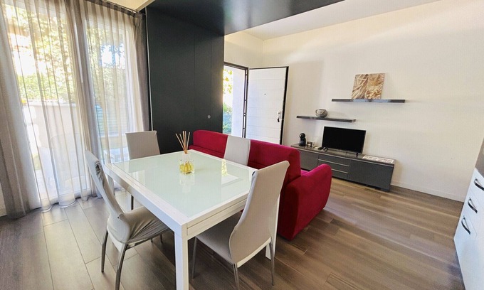 Riccione Apartment | Menotti 3A Flexrent - Abyssinia: Oceanfront Pet-Friendly Retreat