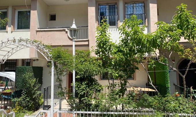 Besevler Mahallesi Villa | Family-Friendly MERCAN VİLLA: Your Ideal Getaway