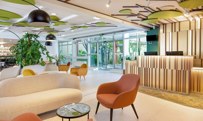 Sud Hotel | Family-Friendly Retreat at Novotel Aix en Provence