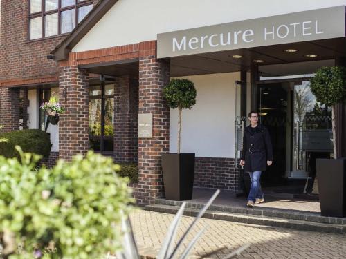 Brands Hatch Hotel | Discover Mercure Dartford Brands Hatch Hotel & Spa Retreat