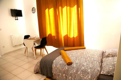Saint-Quentin Apartment | Discover MERCURE: Guest Rated 8.6/10 for Your Stay