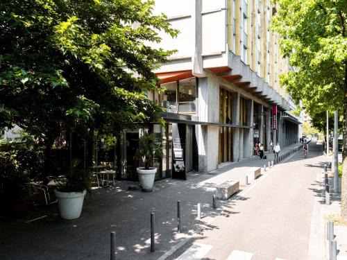 Quartier Hyper-Centre Hotel | Welcoming Mercure Grenoble Centre Alpotel: Pet-Friendly Stay