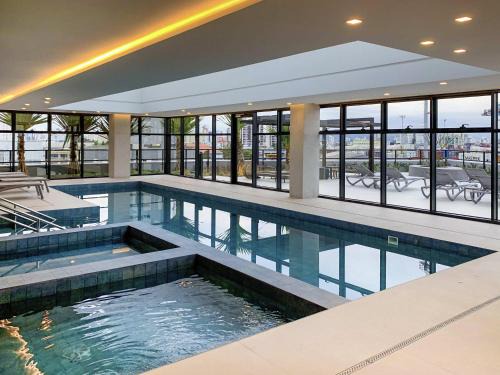 Centro Hotel | Cozy Mercure Itajai Navegantes with Ocean View & Spa