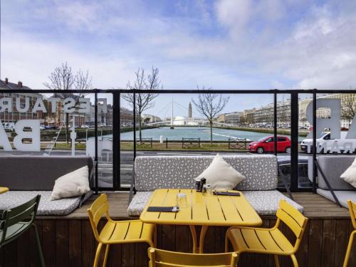 Downtown Le Havre Hotel | Relax at Mercure Le Havre Centre with Pool & Restaurant