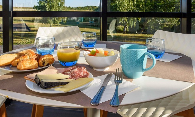Chasseneuil-du-Poitou Hotel | Discover Mercure Poitiers Futuroscope: Family-Friendly Getaway