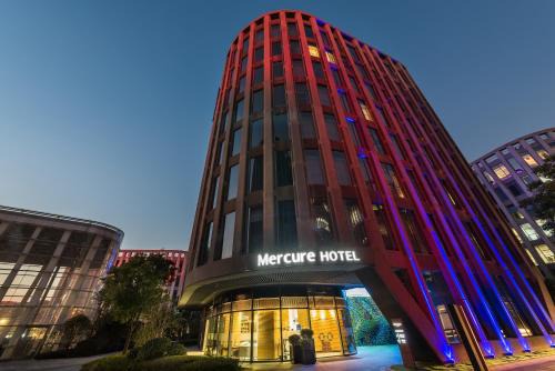 Minhang Hotel | Comfort and Convenience at Mercure Shanghai Hongqiao