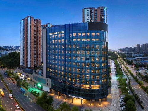 Pearl River Delta Hotel | Discover Mercure Shenzhen Longgang - 4-Star Family Retreat