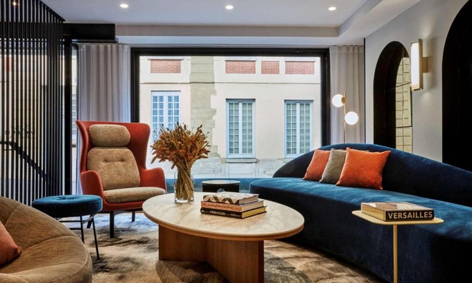 Notre-Dame Hotel | Pet Friendly Stay at Mercure Versailles Chateau, Rated 8.1/10