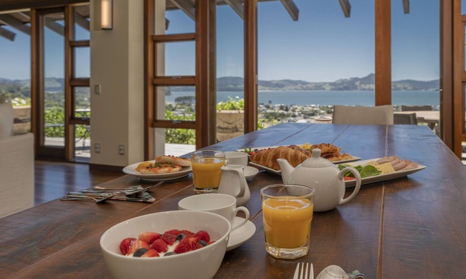 Cooks Beach Bed & Breakfast | Elegant Mercury Ridge: Ocean Views & Top Guest Ratings
