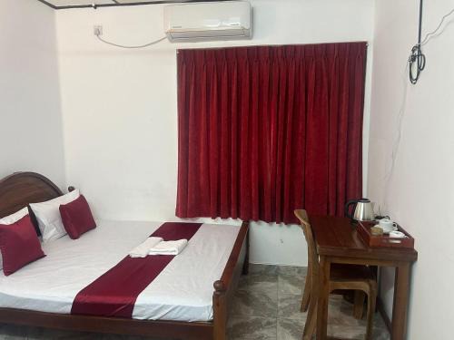 Jaffna House | Budget-Friendly MercuryFM 109 Guest House on Temple Road