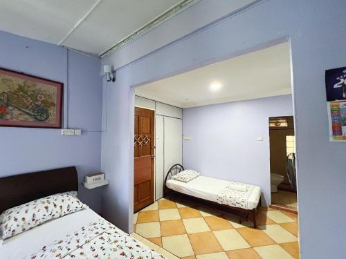 Kampung Lintang House | Budget-Friendly Merdeka Guest House 2: Rated 9/10 Stay