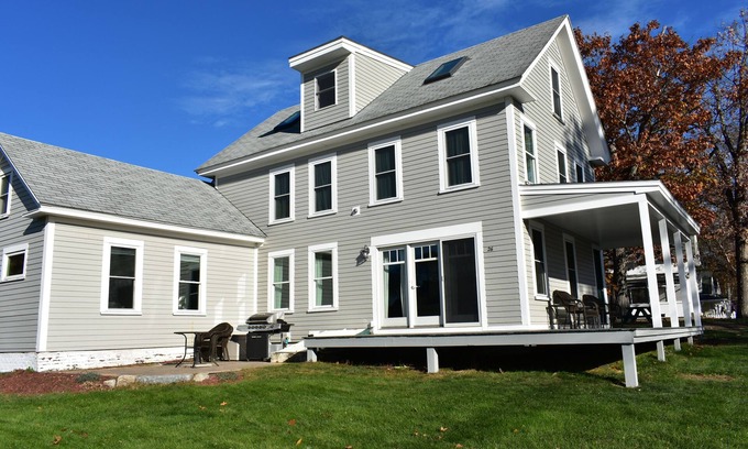 Meredith House | Meredith Bay: Pet-Friendly Apartment with Scenic Lake Views