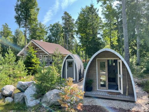 Hiiumaa Other | Discover Merineitsi Metsamaja: Family-Friendly Retreat
