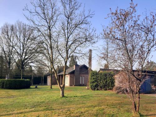 Merksplas House | Serene Holiday Home in Merksplas with Family-Friendly Garden