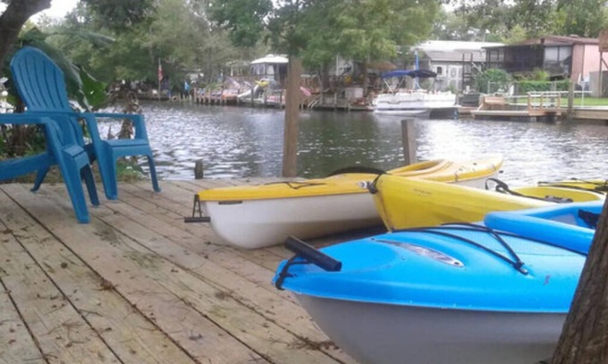 Weeki Wachee Gardens Apartment | Discover The Mermaid Cove River Retreat: Pet-Friendly Escape