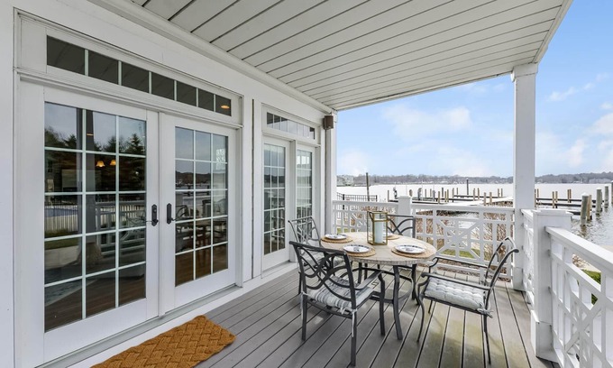 Saugatuck Villa | Mermaid Cove Villa: Family Retreat with Pool & Kitchen