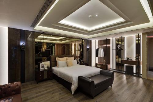 Zhonghe Hotel | Eco-Friendly Merry Day Motel Zhonghe Branch with Hot Tub
