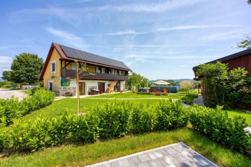 Crnomelj House | Top-Rated Merry's Spa and Relax House with Pool & Hot Tub