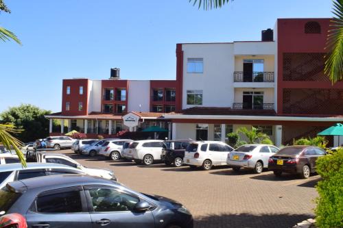 Meru Hotel | Enjoy Your Stay at Meru Slopes Hotel with Pool & Hot Tub