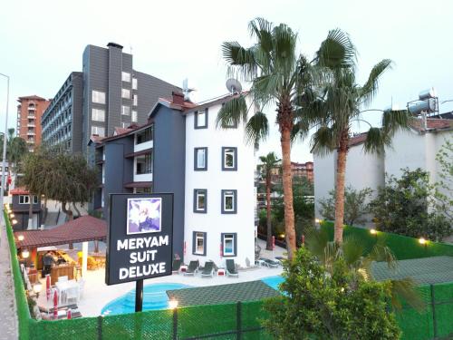 Side Bed & Breakfast | Discover Meryam Suit Deluxe: Beachfront Bliss Awaits