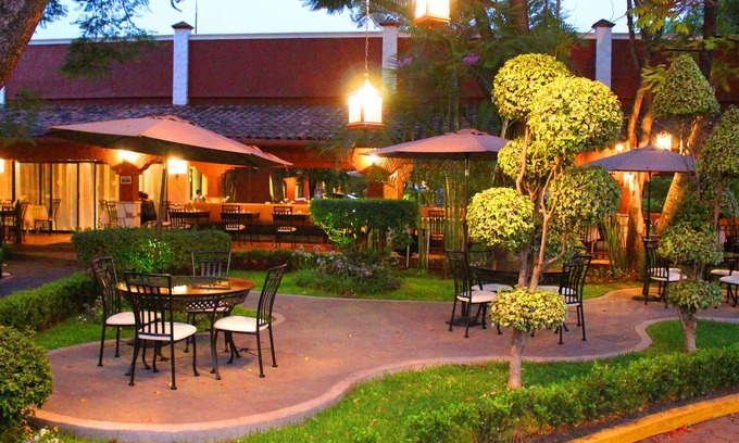 Zamora de Hidalgo Hotel | Explore Mesón del Valle: Family-Friendly with Pool & Spa