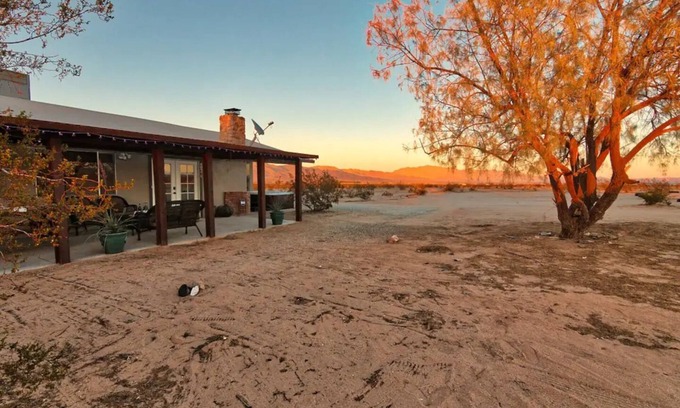 Wonder Valley House | Explore MESA SILVERADO: Desert Oasis with Spa & Views