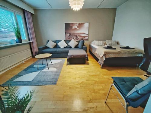 Jyvaskyla Apartment | Discover Mesikämmen: Enjoy Free Parking & WiFi Near Nature