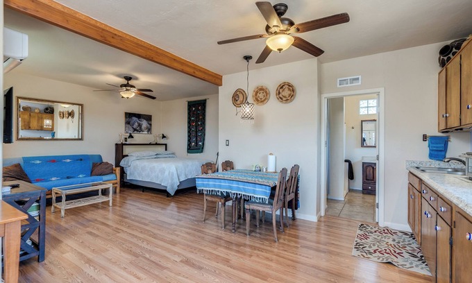 Tucson Apartment | Tranquil Retreat with Private Patio and Full Kitchen