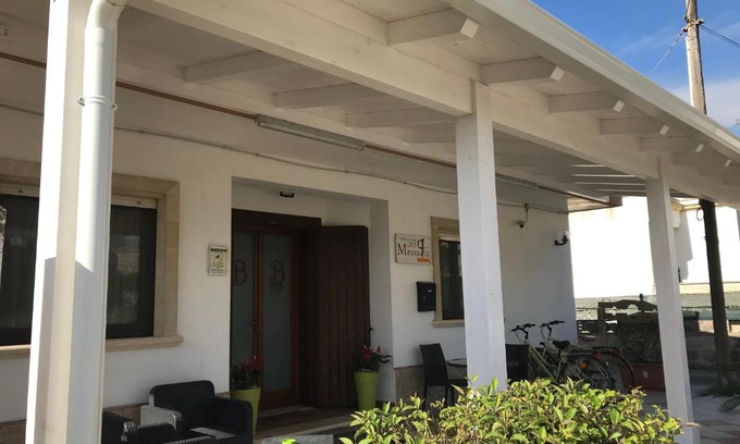 Oria Bed & Breakfast | Discover Messapia: Pet-Friendly Getaway with Hot Tub & More