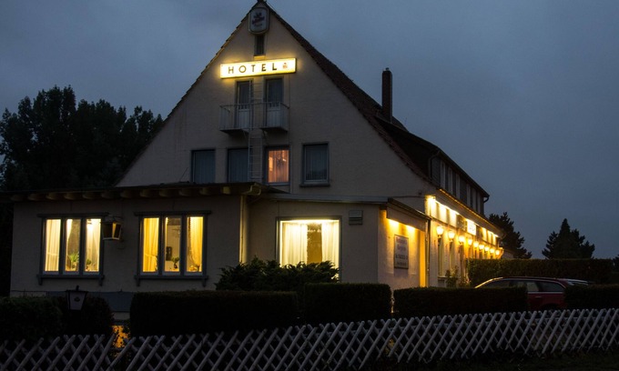 Region Hannover District Hotel | Explore Ciao Hannover: Family-Friendly with Breakfast Options