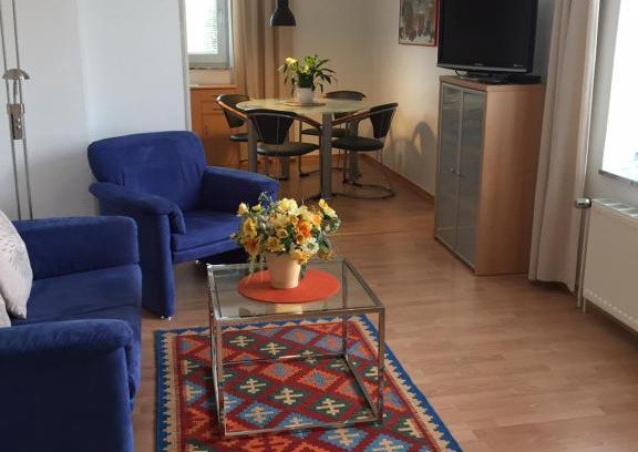 Stockum Apartment | Child-Friendly Messewohnung Düsseldorf-Nord with Great Reviews