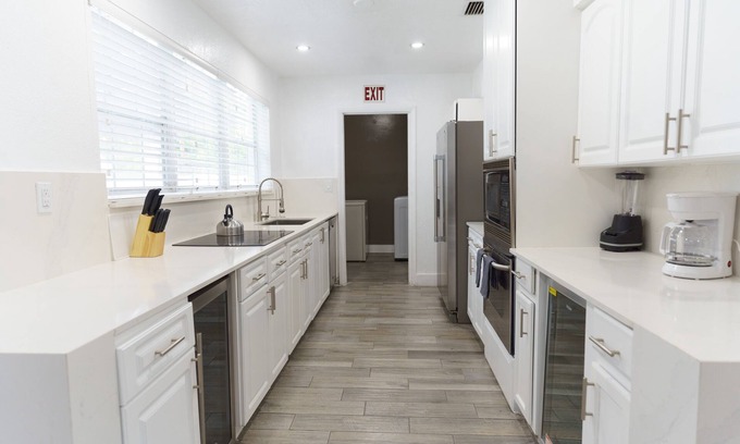 Miramar House | Discover Metaverse Manor: Family & Pet Friendly Stays