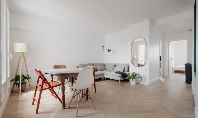 12th Arrondissement Apartment | Minimalist Retreat with Spa and Family-Friendly Amenities
