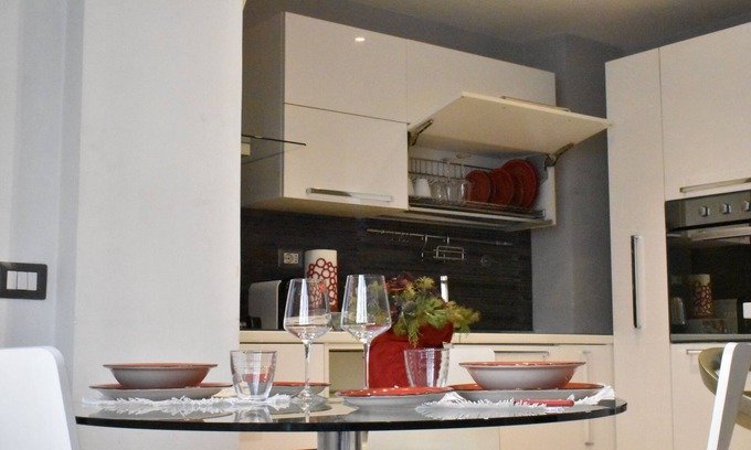 COLLI ANIENE Apartment | Discover Metro B: Pet-Friendly Retreat with Pool & Spa