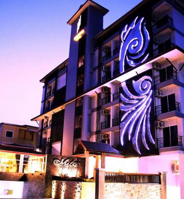 Thung Song Hotel | Budget-Friendly Metro Hotel & Spa with Inviting Amenities