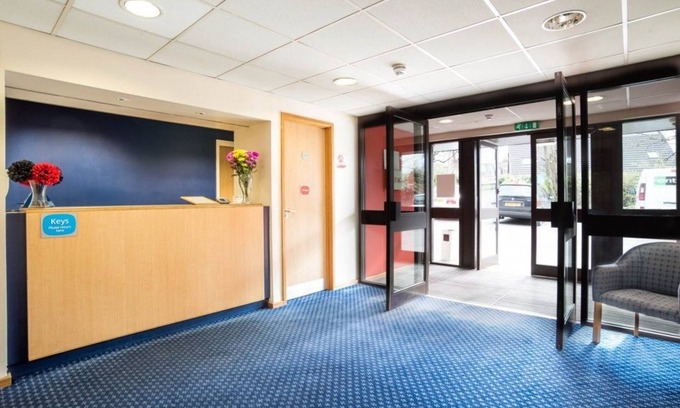 Mirfield Hotel | Budget-Friendly Metro Inns Huddersfield with Family Amenities