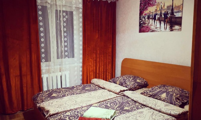 Obolon' Apartment | Cozy Metro Obolon Apartment with 2 Rooms & Family Amenities