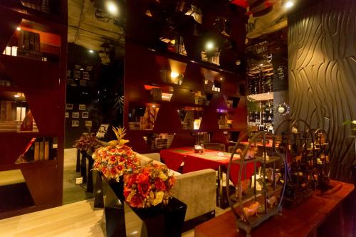 Baiyun Hotel | Discover Metropolo, Guangzhou - Ideal for Families & Travelers