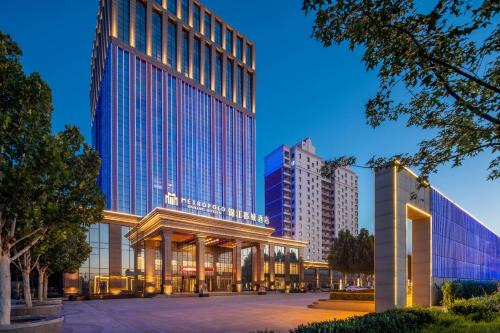 Langfang Hotel | Convenient Stay at Metropolo Jinjiang Yongqing Airport Hotel