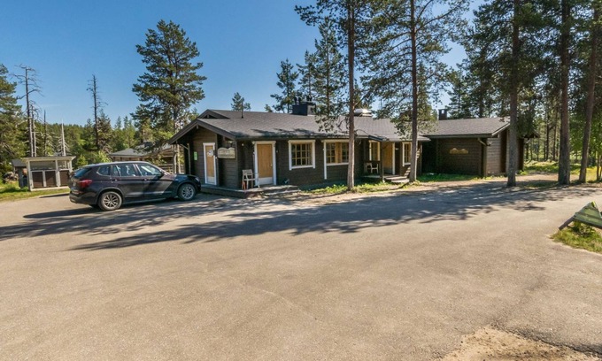Saariselka House | Relax at Metsäntupa by Interhome: Lake View & Spa Retreat