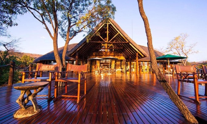 Groenvlei Villa | Discover Metsi Lodge: Oceanfront Retreat with Top Amenities