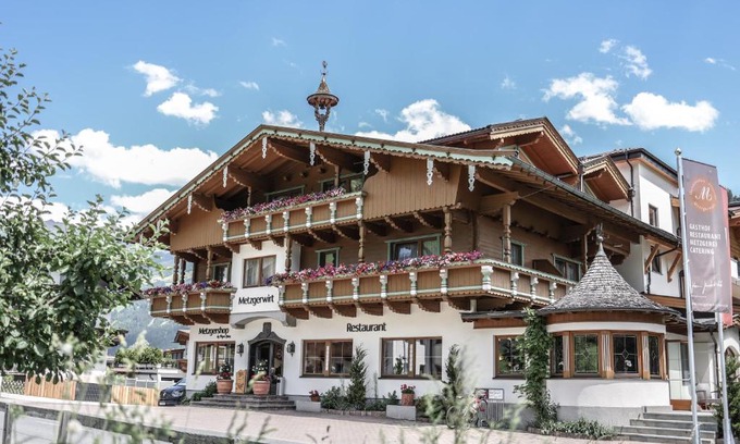 Hippach Hotel | Metzgerwirt: Guest Rated 9/10, Pet Friendly & Family Ready