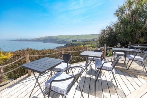 Portmellon Hotel | Ocean View Retreat at Mevagissey Bay Hotel - Rated 9/10